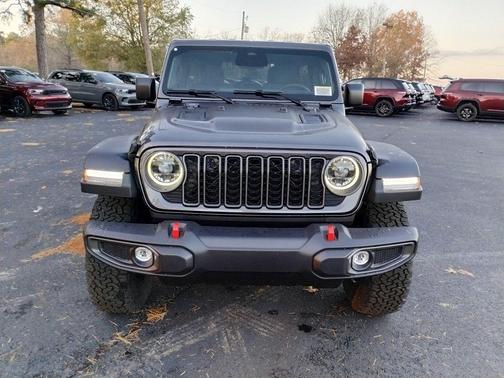 Granite Crystal Clearcoat Metallic 2026 Jeep Wrangler Rubicon
