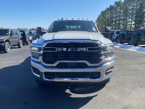 2026 RAM 3500 Tradesman