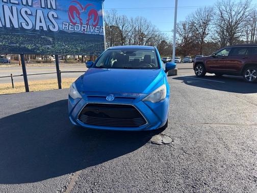 2017 Toyota Yaris iA Base