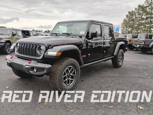 Black Clearcoat 2026 Jeep Gladiator Rubicon