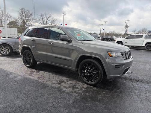 2021 Jeep Grand Cherokee Laredo X