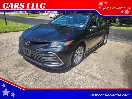 2022 Toyota Camry LE