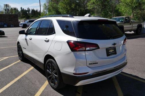 2023 Chevrolet Equinox FWD RS