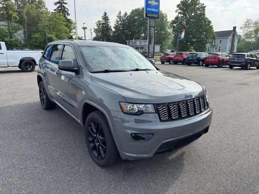 2021 Jeep Grand Cherokee Laredo