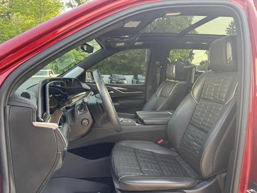2022 Cadillac Escalade Sport Platinum