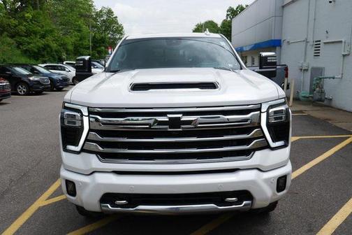 2024 Chevrolet Silverado 2500 High Country