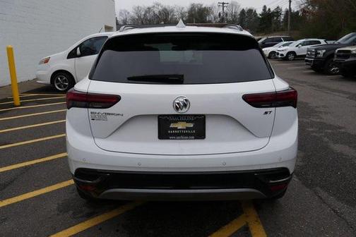 2022 Buick Envision FWD Preferred