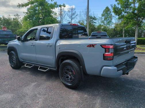 2025 Nissan Frontier PRO-4X