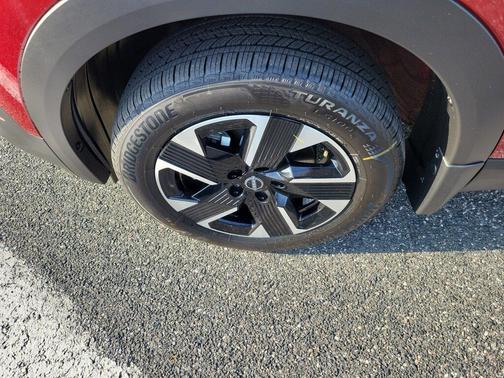 Scarlet Ember Tintcoat 2026 Nissan Kicks SV