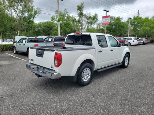 Glacier White 2018 Nissan Frontier SV