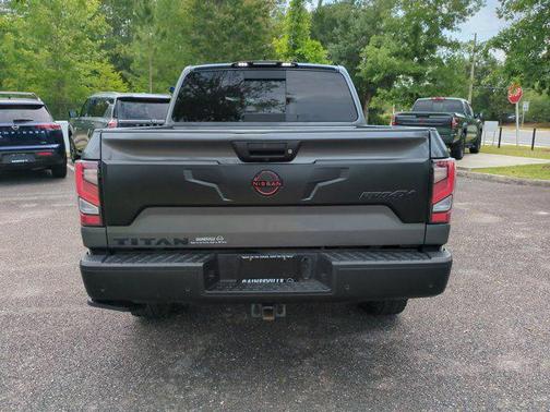 2024 Nissan Titan PRO-4X