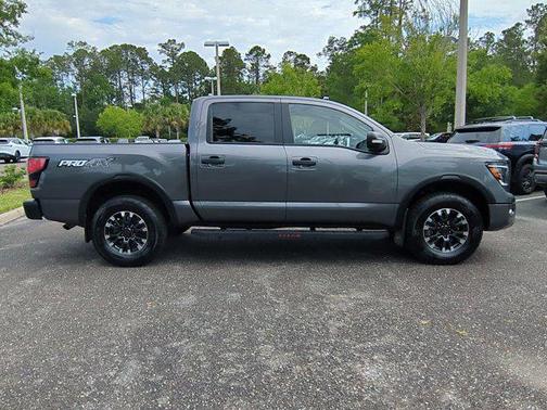 2024 Nissan Titan PRO-4X