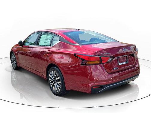 Scarlet Ember Tintcoat 2026 Nissan Altima SV FWD