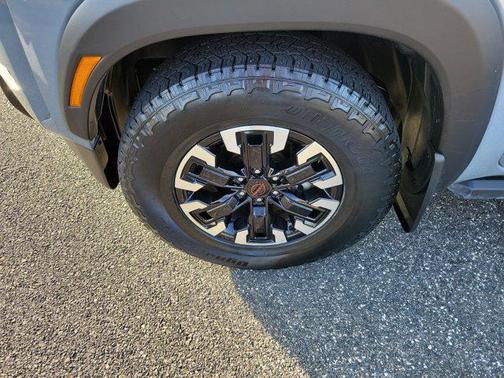 2023 Nissan Frontier PRO-X