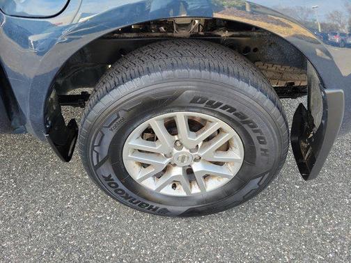 2020 Nissan Frontier SV