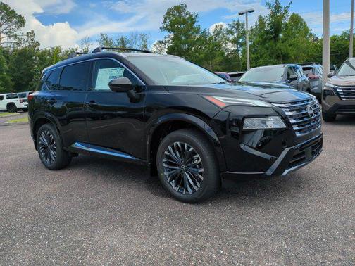2025 Nissan Rogue Platinum