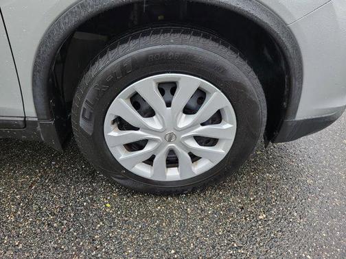 Brilliant Silver 2017 Nissan Rogue S