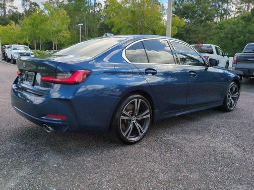 2024 BMW 330 i