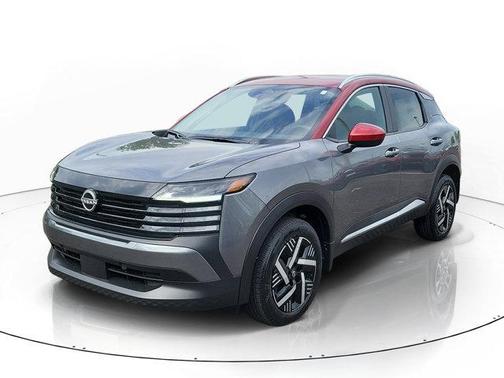 Gun Metallic/Scarlet Ember Tintcoat 2026 Nissan Kicks SV