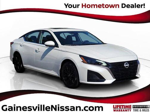 Pearl White Tricoat 2026 Nissan Altima SV FWD