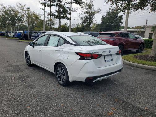 2025 Nissan Versa 1.6 SV