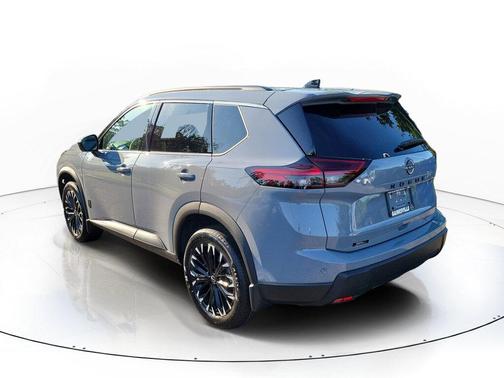 Boulder Gray Pearl 2026 Nissan Rogue Dark Armor
