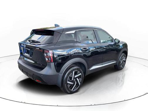 Super Black 2026 Nissan Kicks SV
