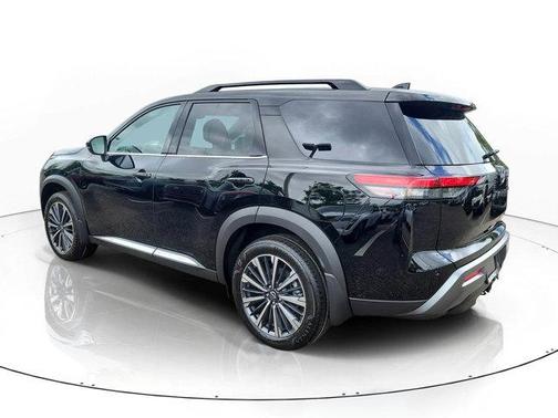 Super Black 2026 Nissan Pathfinder Platinum