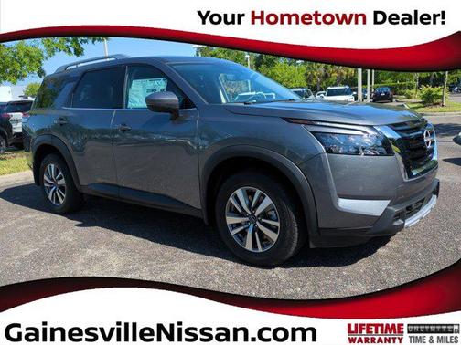 2025 Nissan Pathfinder SL 4WD