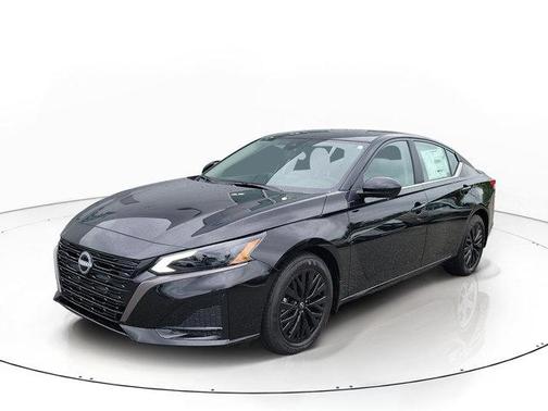 Super Black 2026 Nissan Altima SV FWD