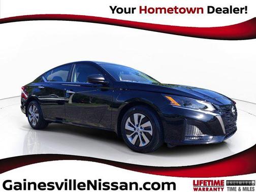 2025 Nissan Altima S FWD