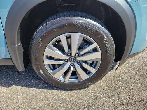 Baltic Teal 2026 Nissan Pathfinder SL