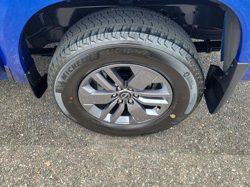 Bluestone Pearl 2026 Nissan Frontier SV