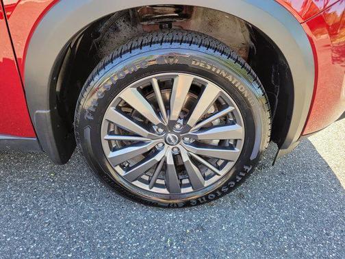 Scarlet Ember Tintcoat 2022 Nissan Pathfinder SL 2WD