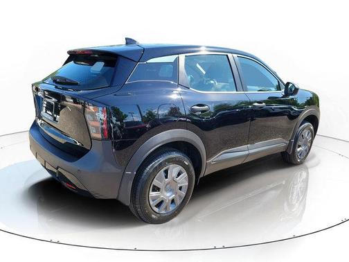 Super Black 2026 Nissan Kicks S