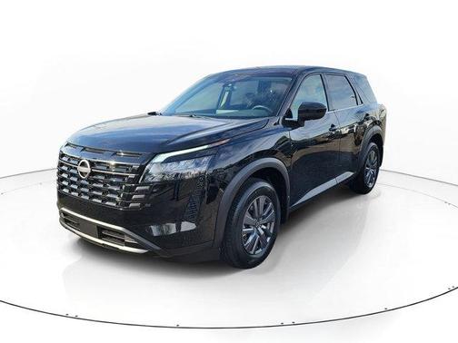 2026 Nissan Pathfinder S