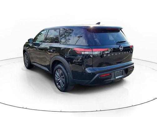 2026 Nissan Pathfinder S