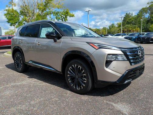 2025 Nissan Rogue Platinum