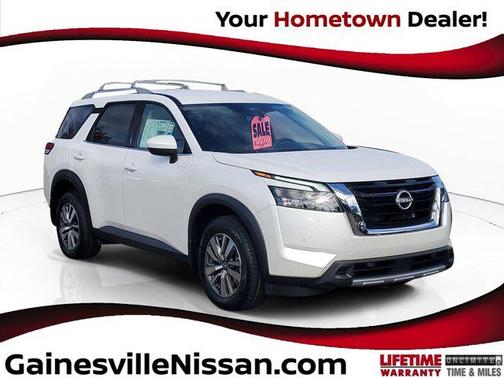 2025 Nissan Pathfinder SL 4WD