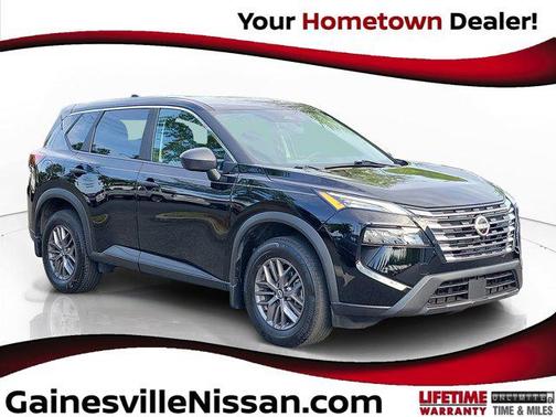 Super Black 2024 Nissan Rogue S