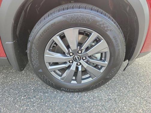 Scarlet Ember Tintcoat 2026 Nissan Pathfinder SV