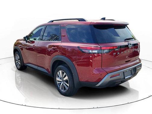 Scarlet Ember Tintcoat 2026 Nissan Pathfinder SL