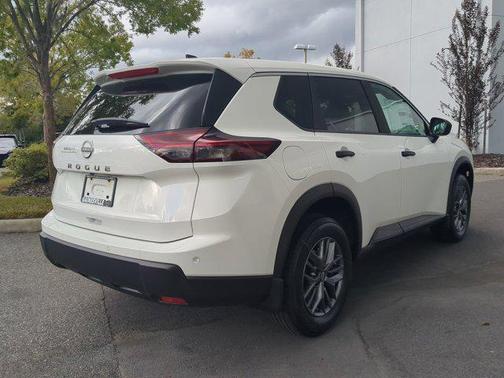 2026 Nissan Rogue S
