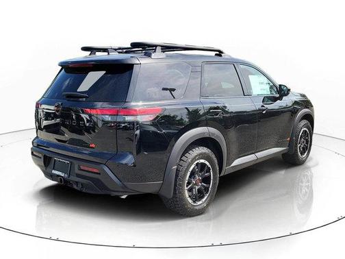 Super Black 2026 Nissan Pathfinder Rock Creek