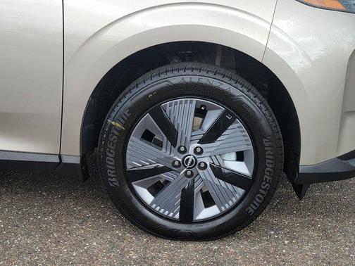 Champagne Silver Metallic 2026 Nissan Murano SL