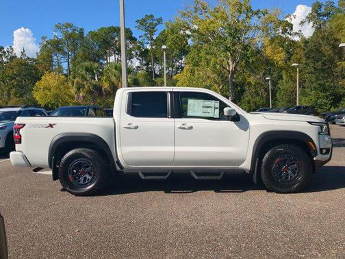 2026 Nissan Frontier PRO-X