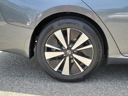 Gun Metallic 2021 Nissan Altima 2.5 SL