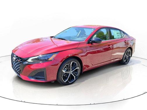 Scarlet Ember Tintcoat 2026 Nissan Altima SR FWD