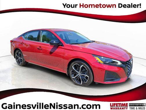 Scarlet Ember Tintcoat 2026 Nissan Altima SR FWD