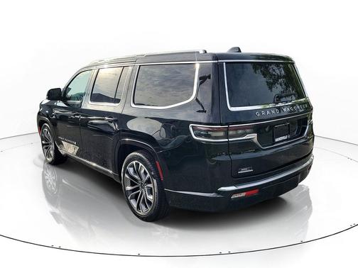 Diamond Black Crystal Pearlcoat 2022 Jeep Grand Wagoneer Series II 4x4